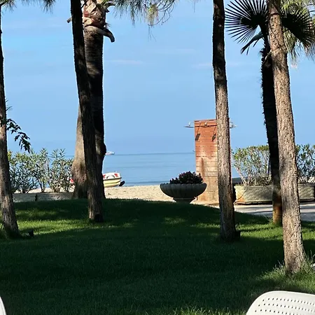 Rent-apartament Durres Al * Golem (Tirana)